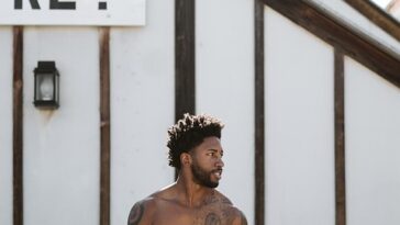 What is the largest amount of nutrients from category amino in percentages found in the human body